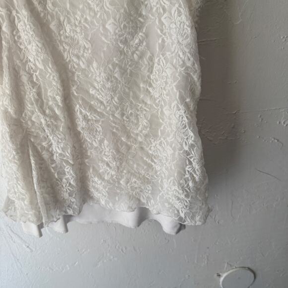 Maurices White Lace Cami Tank Top M Floral‎ Lined Y2K Coquette Layering Stretchy - Picture 3 of 9